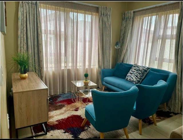 4 BEDROOM HOUSE FOR SALE IN GLEN EAGLE ESTATE